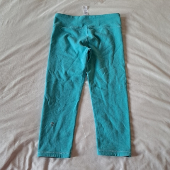 Ivivva reversible girls size 10 capri vguc - Picture 5 of 7
